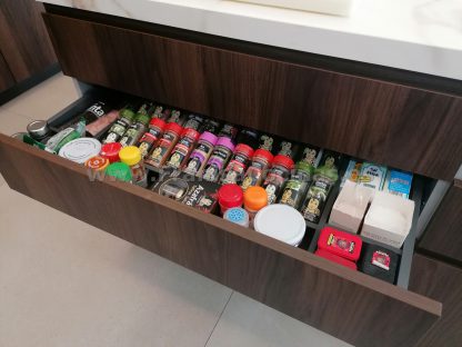 ¡Organiza tus especias y accesorios de cocina con nuestro cajón especiero a medida! - Imagen 5