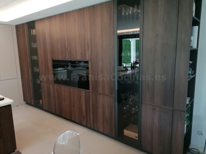 Cocina grande con Isla XXL: Espacio y Estilo en tu Cocina - Imagen 26